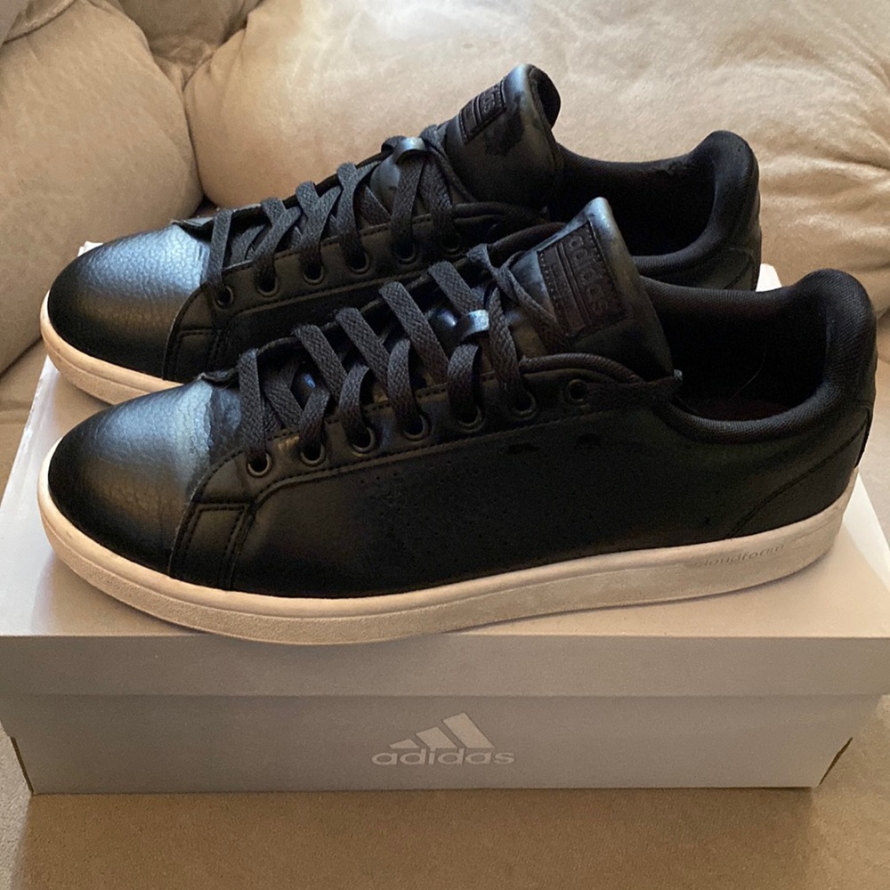 Adidas Cloudfoam Advantage Size 11.